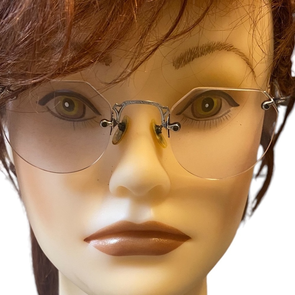 Vintage 12 karat gold filled antique bi-focal prescription eye glasses